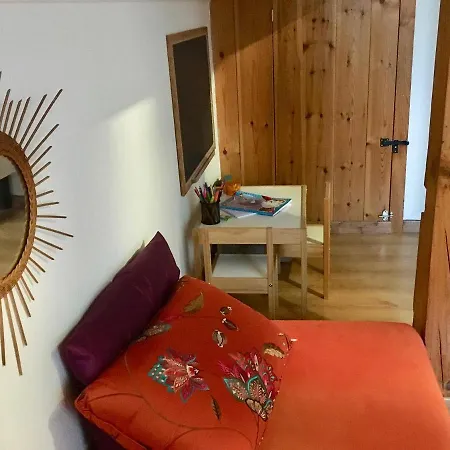 La Casa Cantarana * لو تيتش
